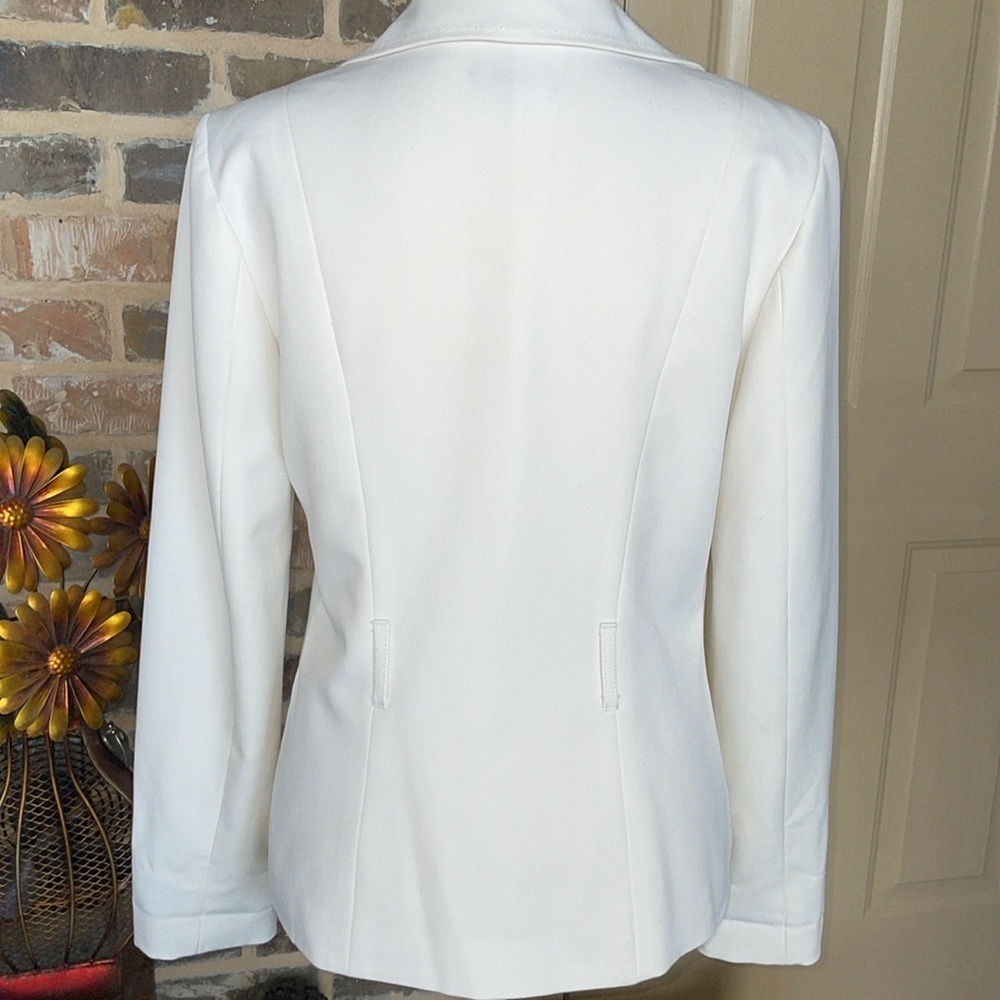 Creamy Winter White Belted & Tailored Professional Blazer Stretch Jacket Size 8 - Picture 6 of 16